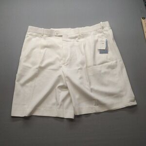 New Match Play Men's Golf White Shorts Size 44 With Tags